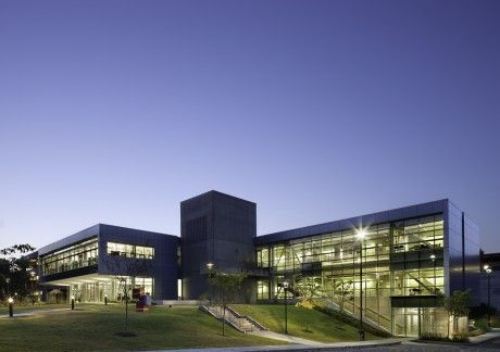 中心社区学院.jpg